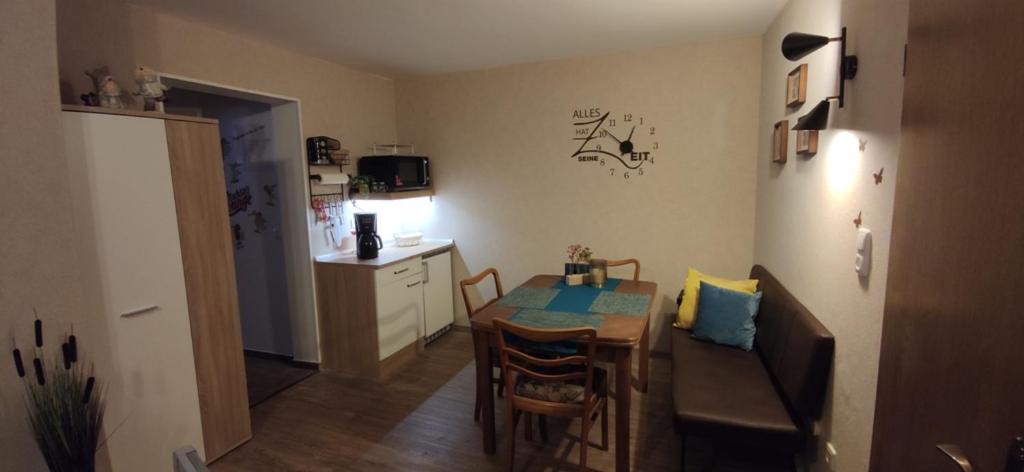 Ferienhaus Am Marktplatz オーバーハイムバッハ エクステリア 写真